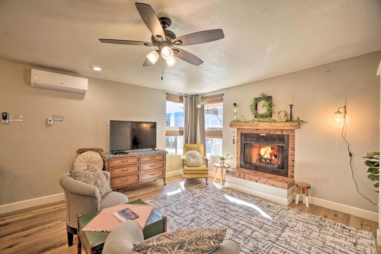 Central Williams Studio With Fireplace On Route 66! Διαμέρισμα Εξωτερικό φωτογραφία