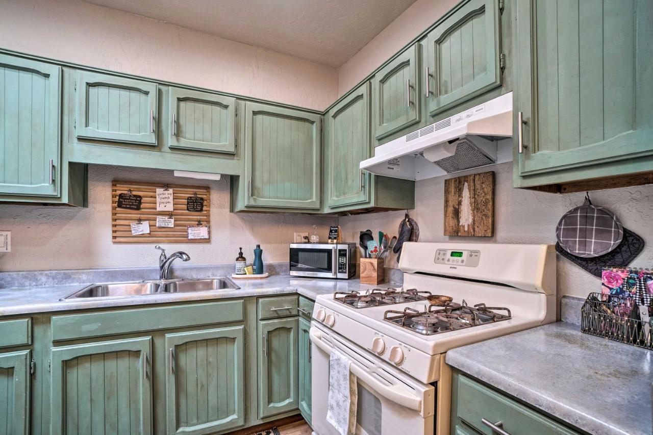 Central Williams Studio With Fireplace On Route 66! Διαμέρισμα Εξωτερικό φωτογραφία