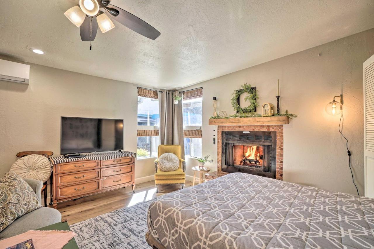 Central Williams Studio With Fireplace On Route 66! Διαμέρισμα Εξωτερικό φωτογραφία