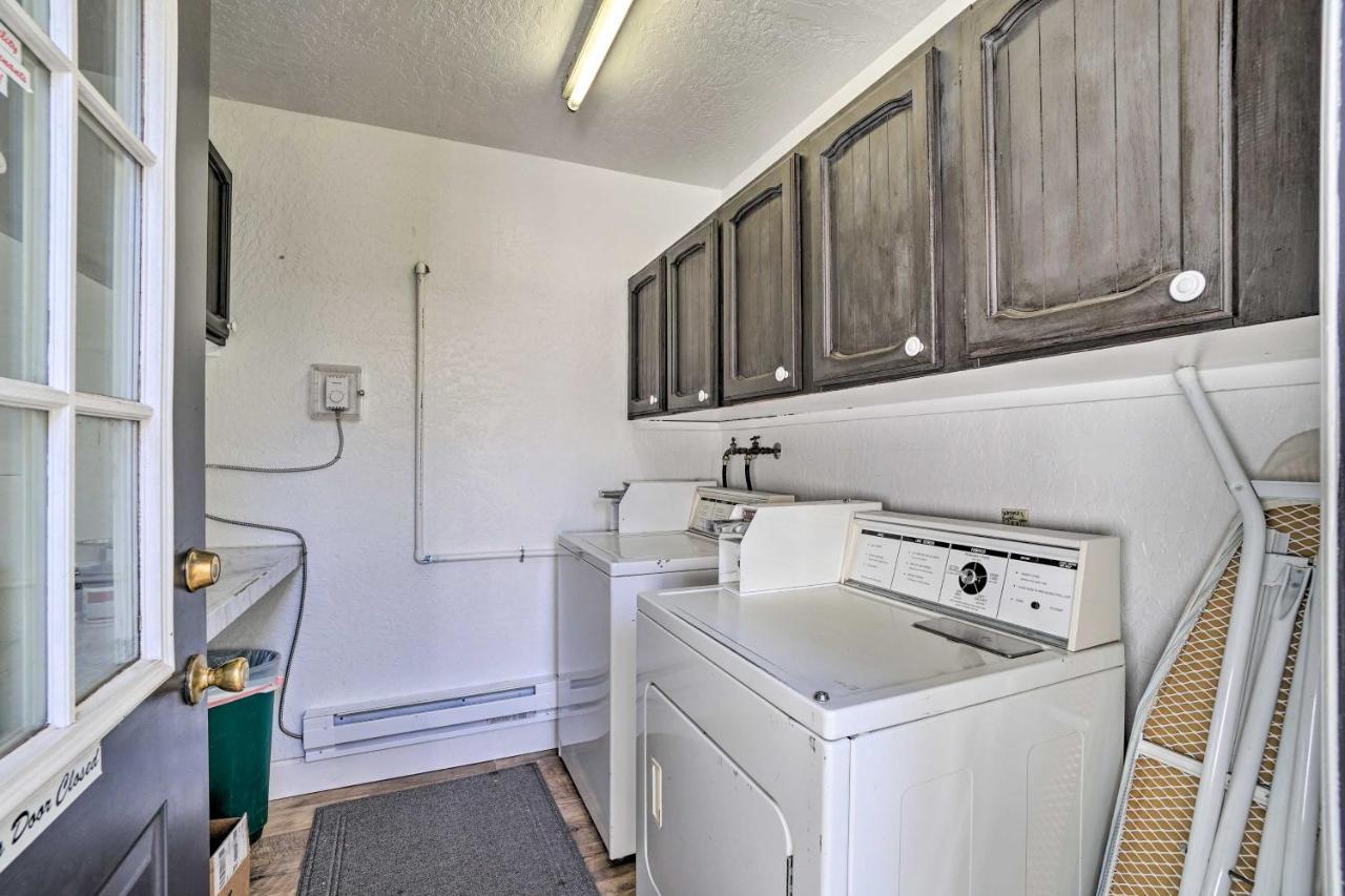 Central Williams Studio With Fireplace On Route 66! Διαμέρισμα Εξωτερικό φωτογραφία